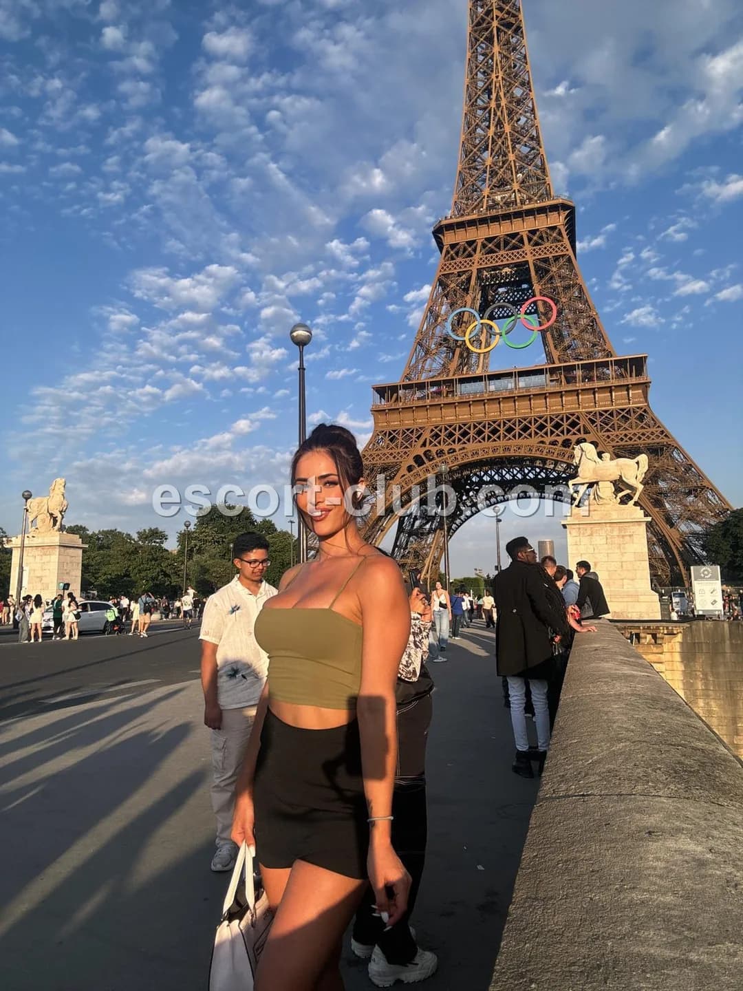 Adriana — Hong Kong escort photo 6