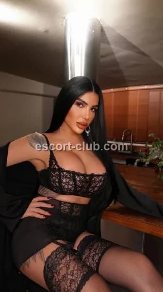 Afina — London escort photo 3