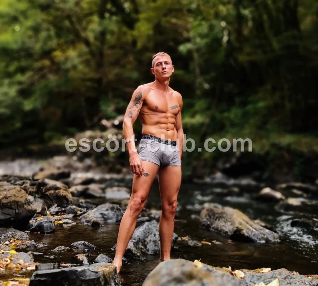 Alexis — escort in London
