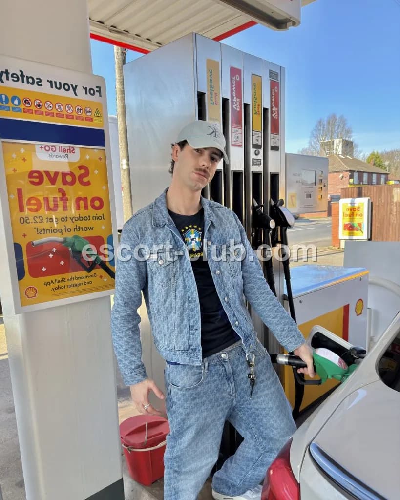 Alfonso — London escort photo 5