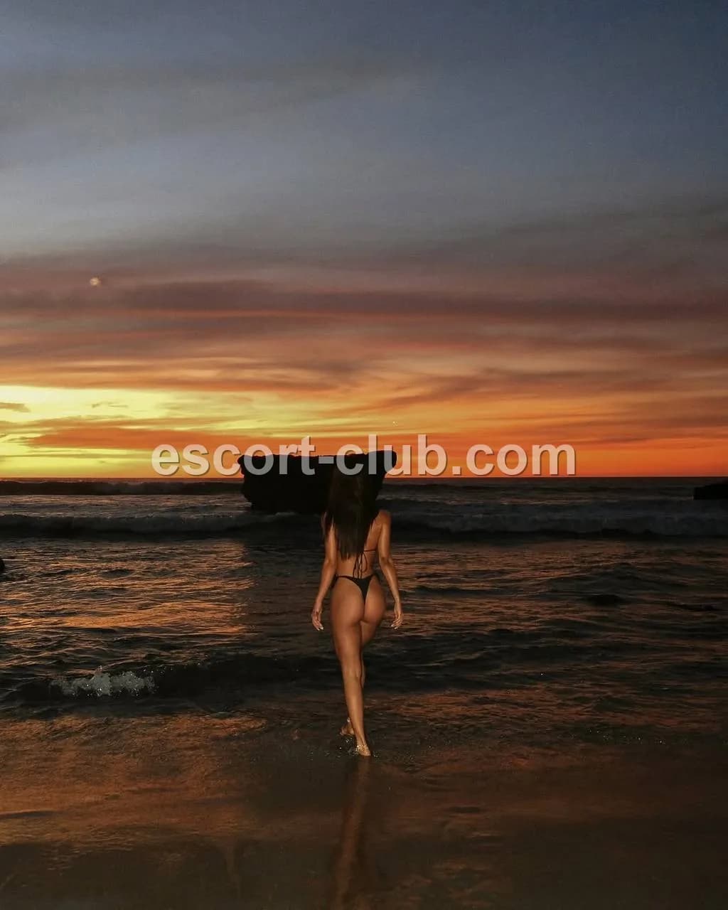 Aliska — escort in Edinburgh