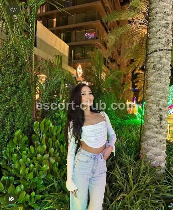 Amelie — Abu Dhabi escort photo 3