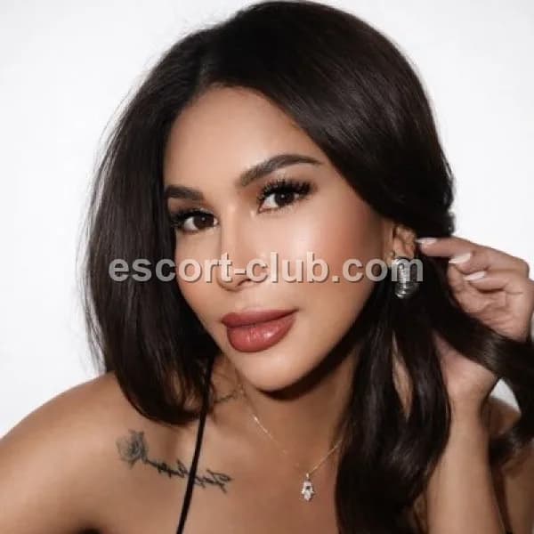 Anastasia — Birmingham escort photo 2