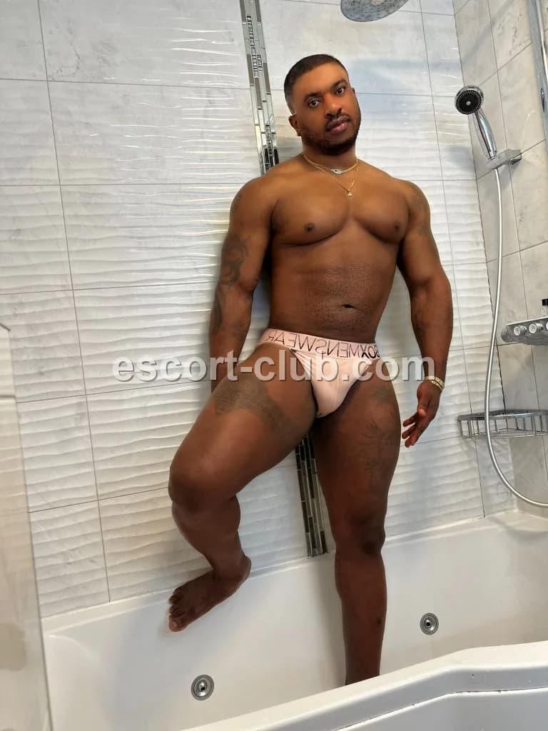 Andres — escort in Glasgow