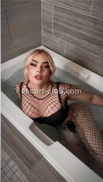 Angeline — Leeds escort photo 2