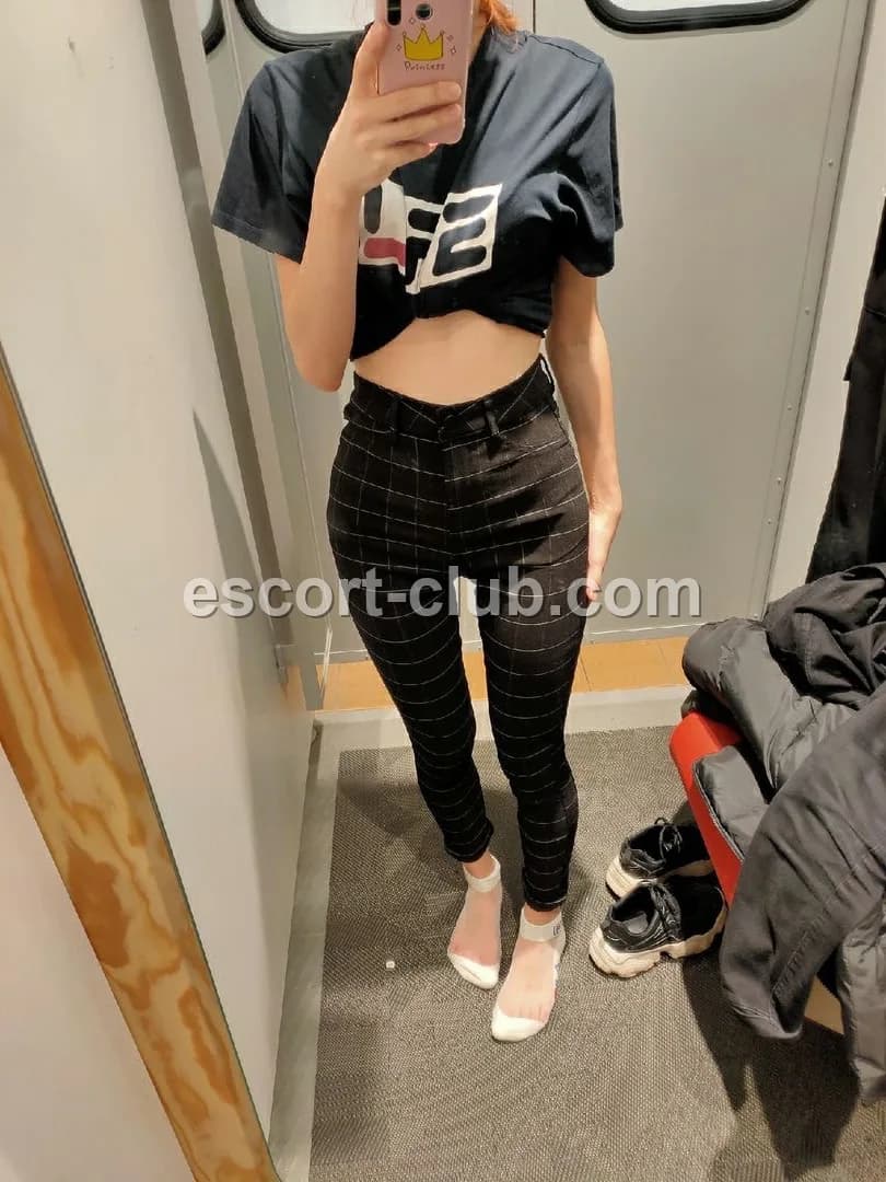 Anita — Sheffield escort photo 4