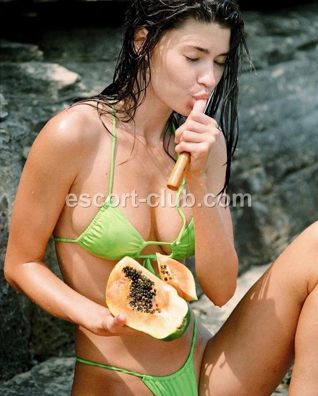 Anka — Hong Kong escort photo 5