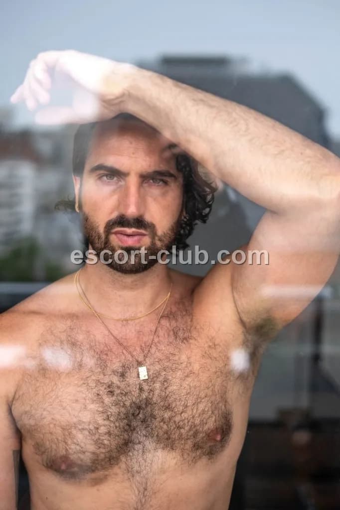 Ansel — Glasgow escort photo 2