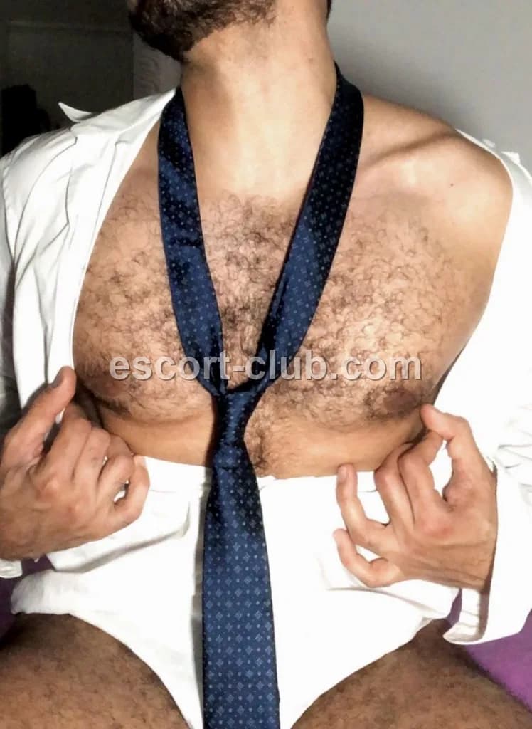 Antonio — Glasgow escort photo 3