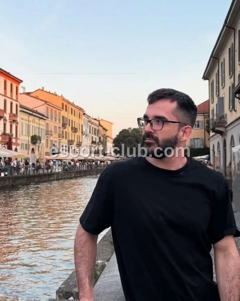 Bernard — Manchester escort photo 3