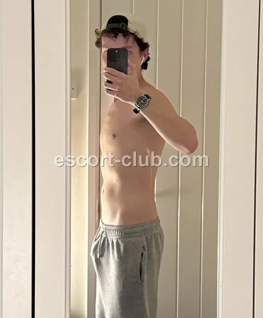 Bilal — escort in Manchester