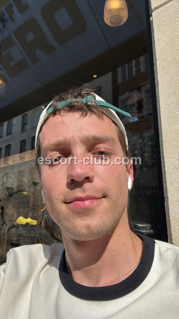 Bilal — Manchester escort photo 5