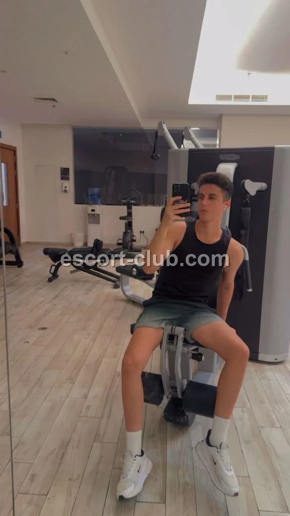 Brandon — Birmingham escort photo 2