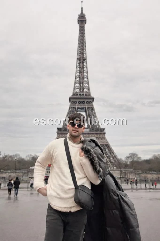 Callum — Birmingham escort photo 6