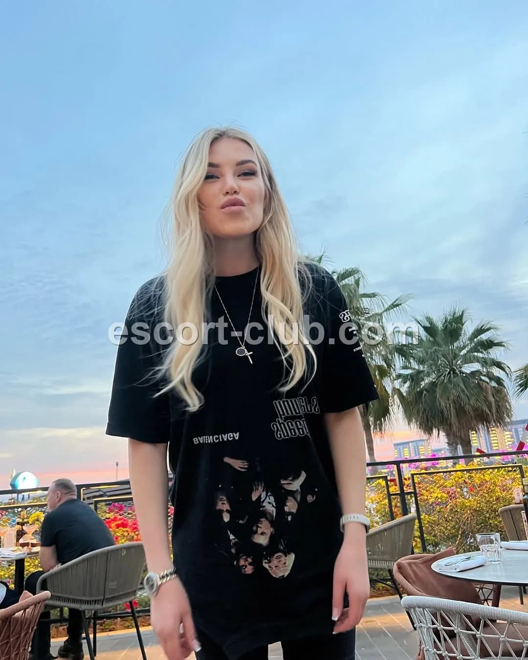 Camilla — Leeds escort photo 3