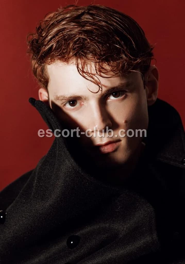 Cassius — Leeds escort photo 3