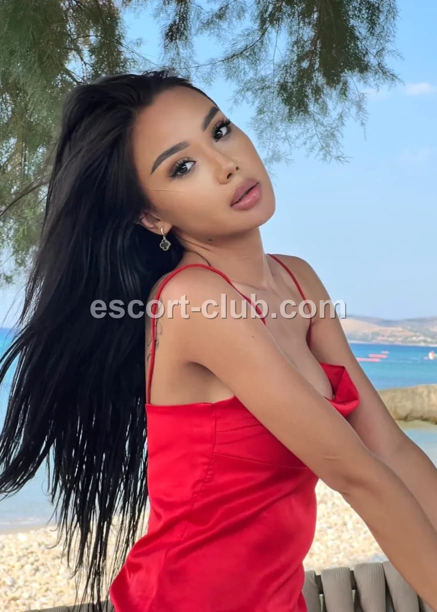 Danelia — Sheffield escort photo 2