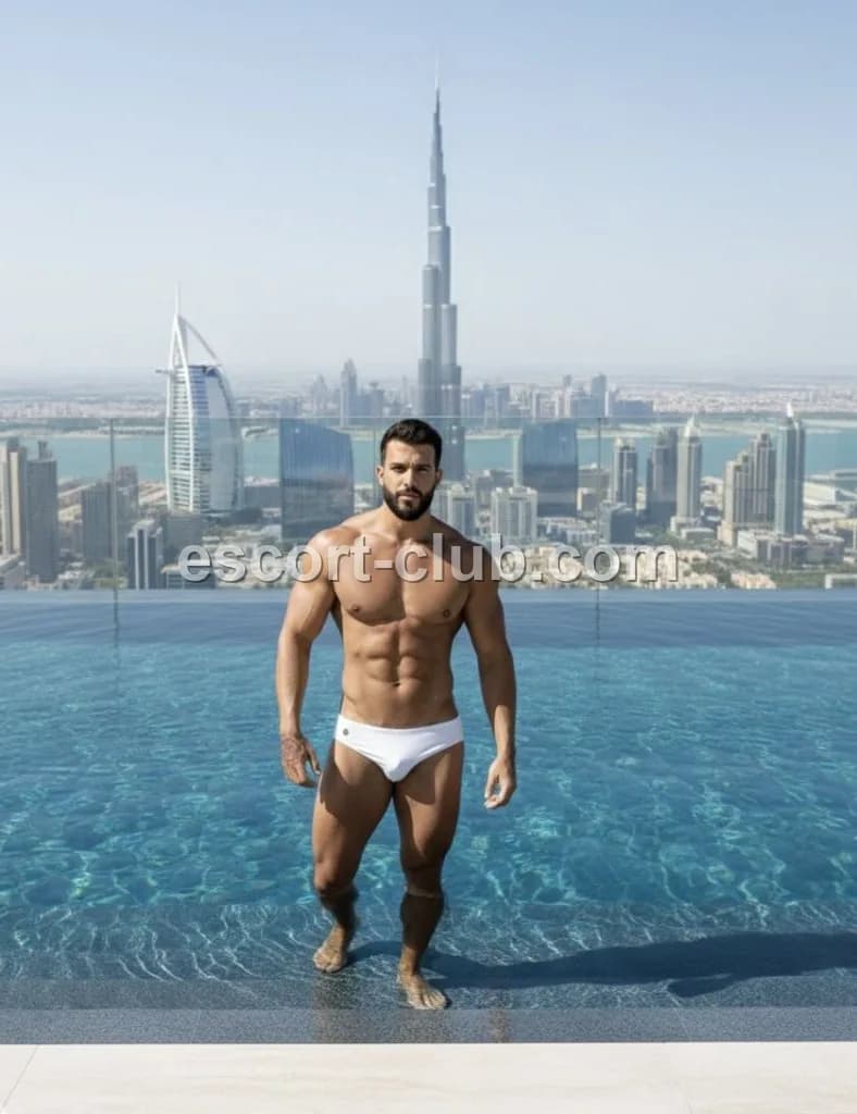 Deniz — Leeds escort photo 6
