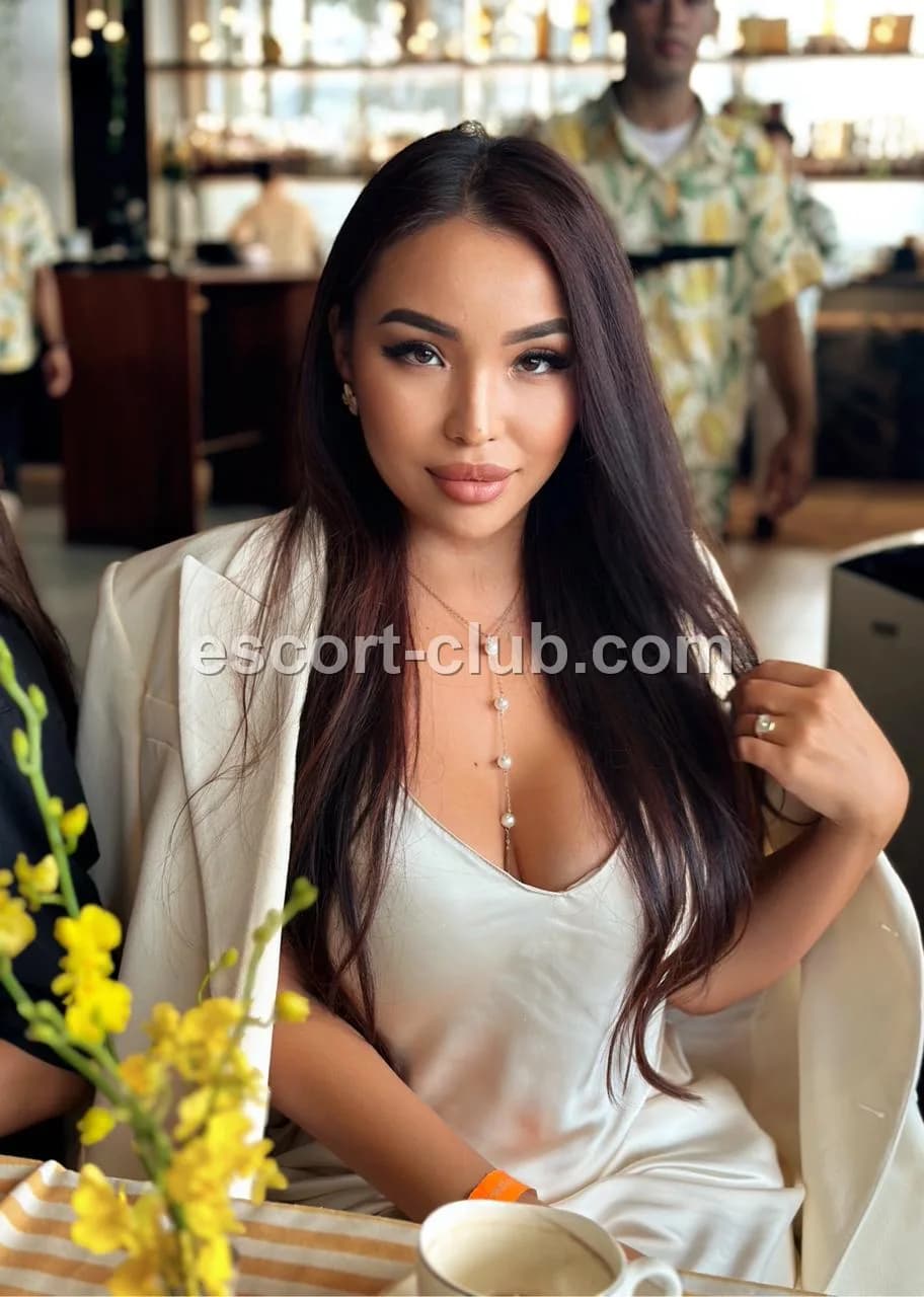 Didi — Birmingham escort photo 2