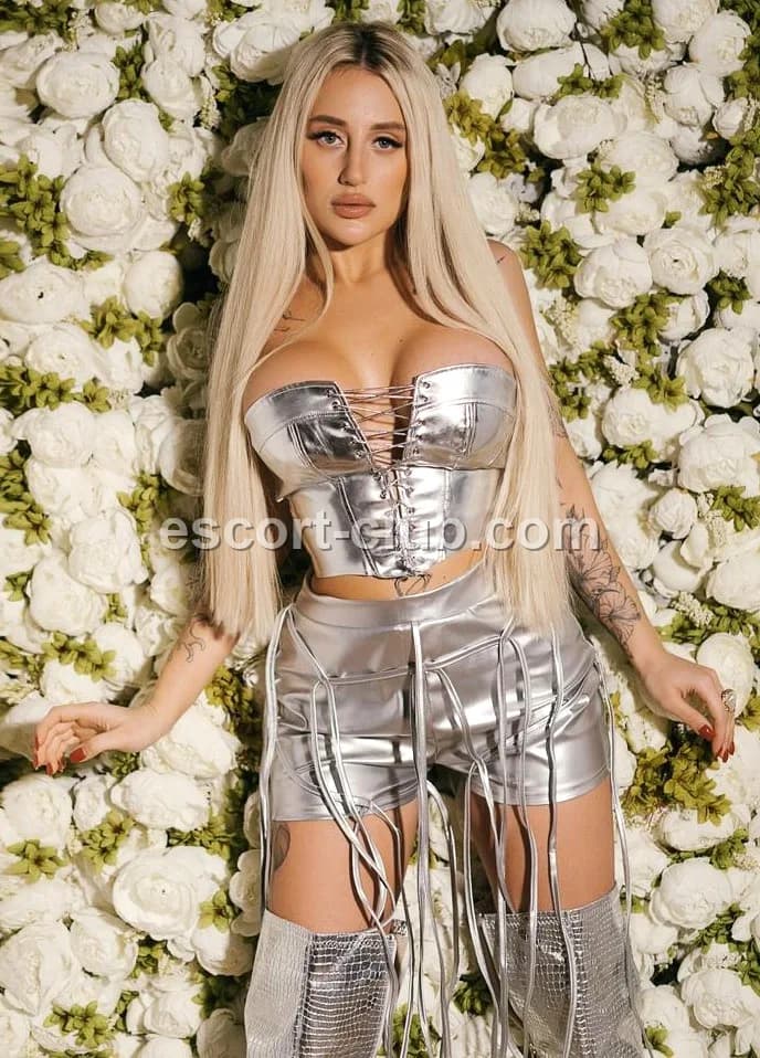 Gretta — escort in Abu Dhabi