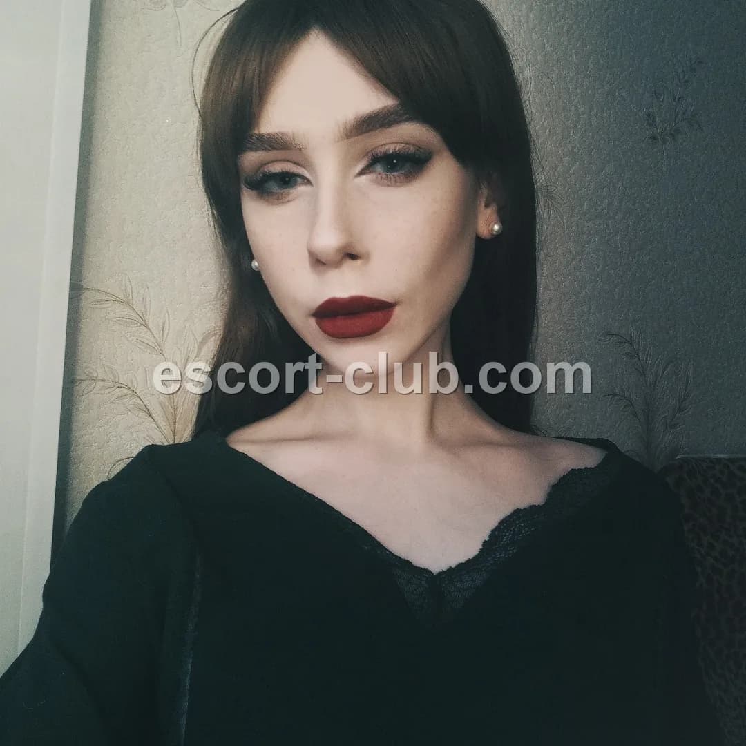 Inga — Leeds escort photo 3