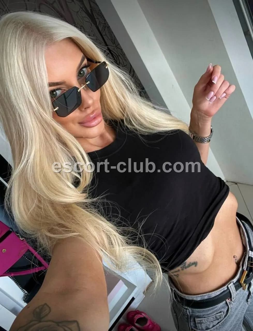 Ingaa — escort in Bristol