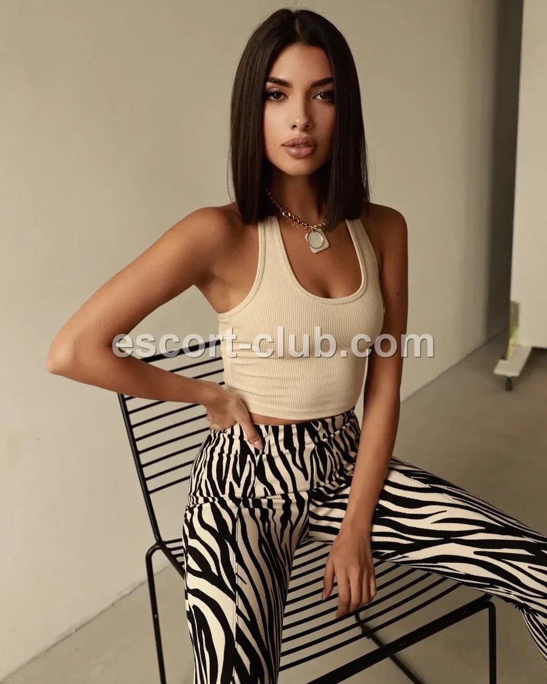 Jessica — London escort photo 5