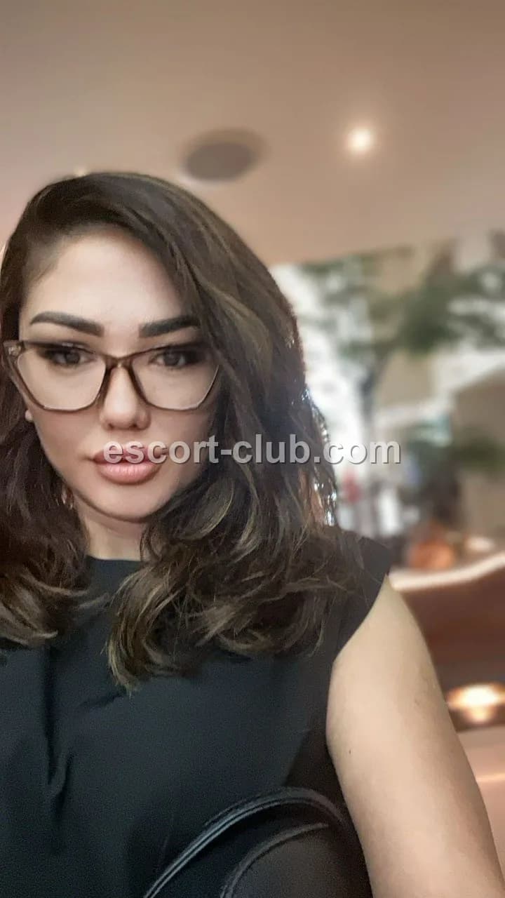 Josephina — Dubai escort photo 3