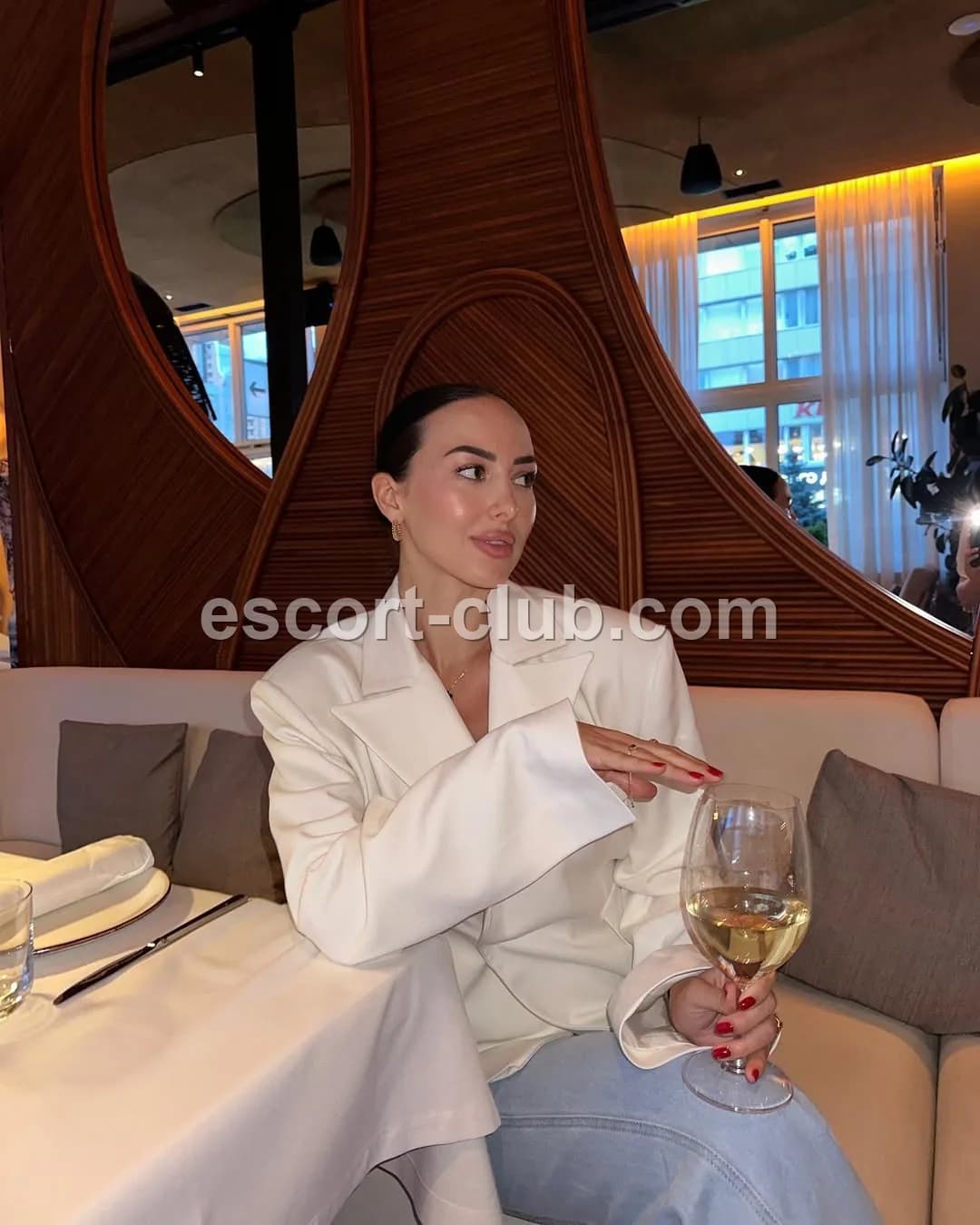 Juliette — London escort photo 5