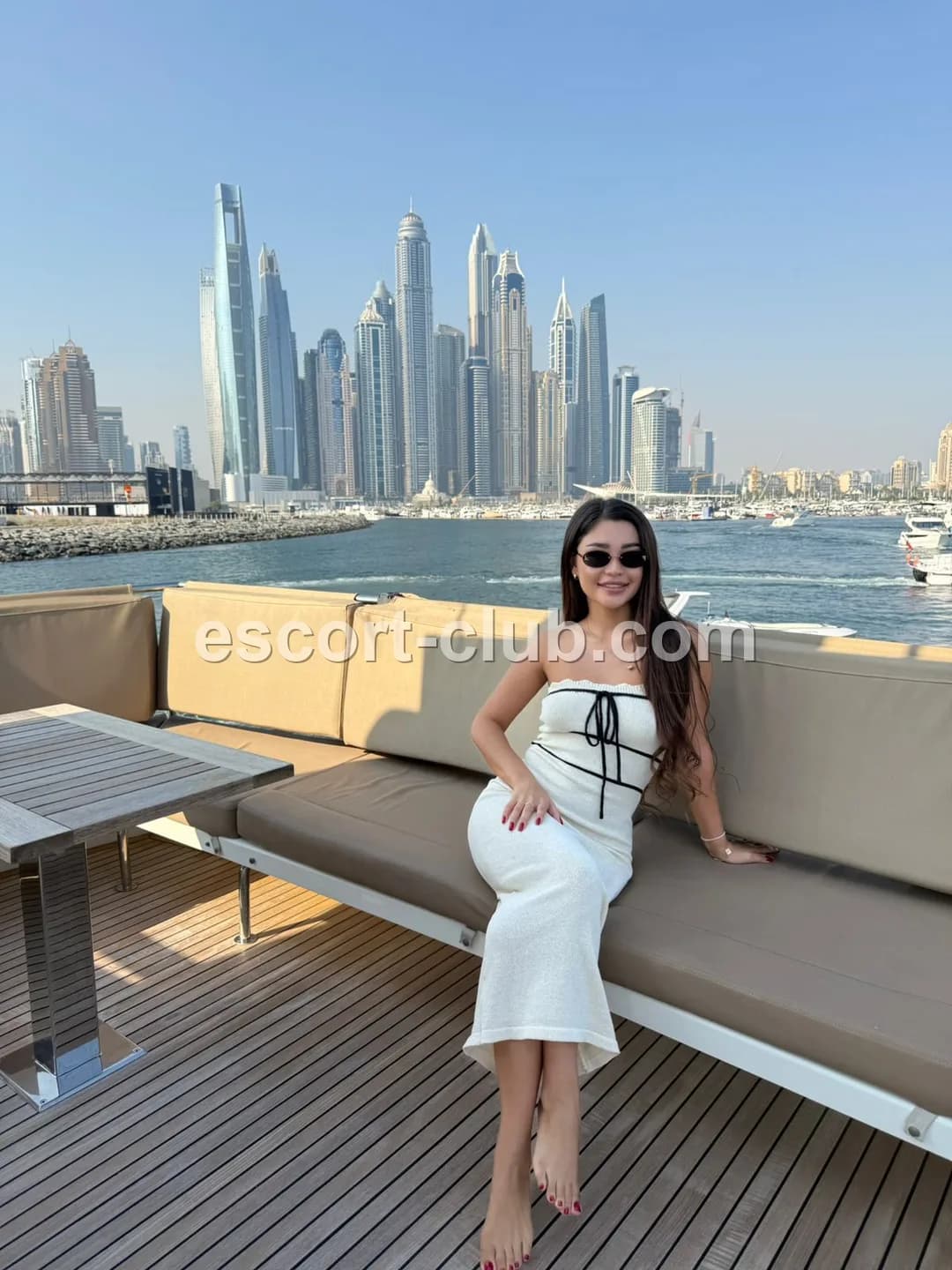 Karen — Bristol escort photo 2