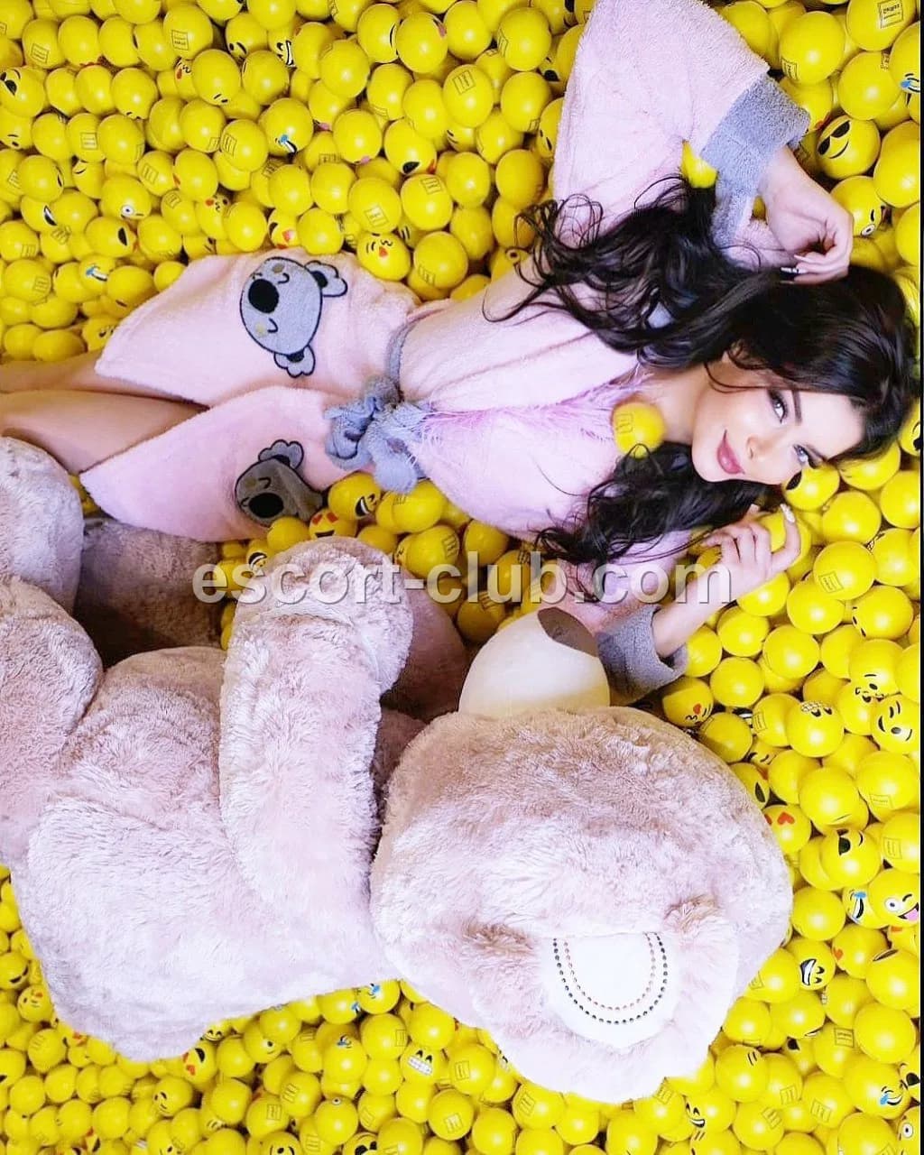 Kassandra — Ajman escort photo 5