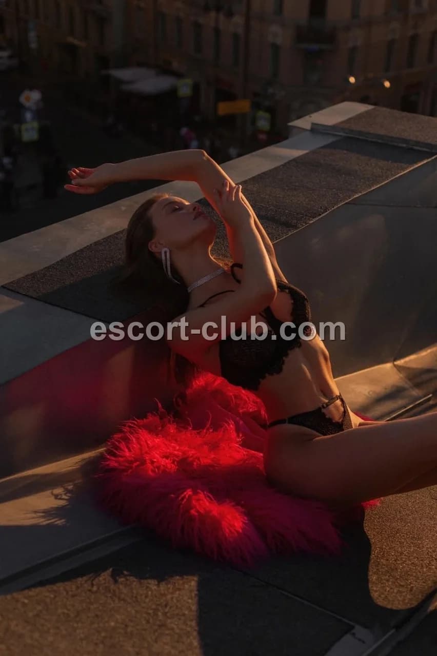 Kassandra — Liverpool escort photo 6