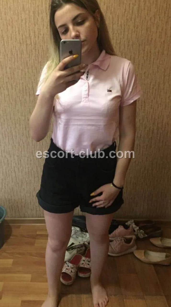 Katerinaa — escort in Dubai