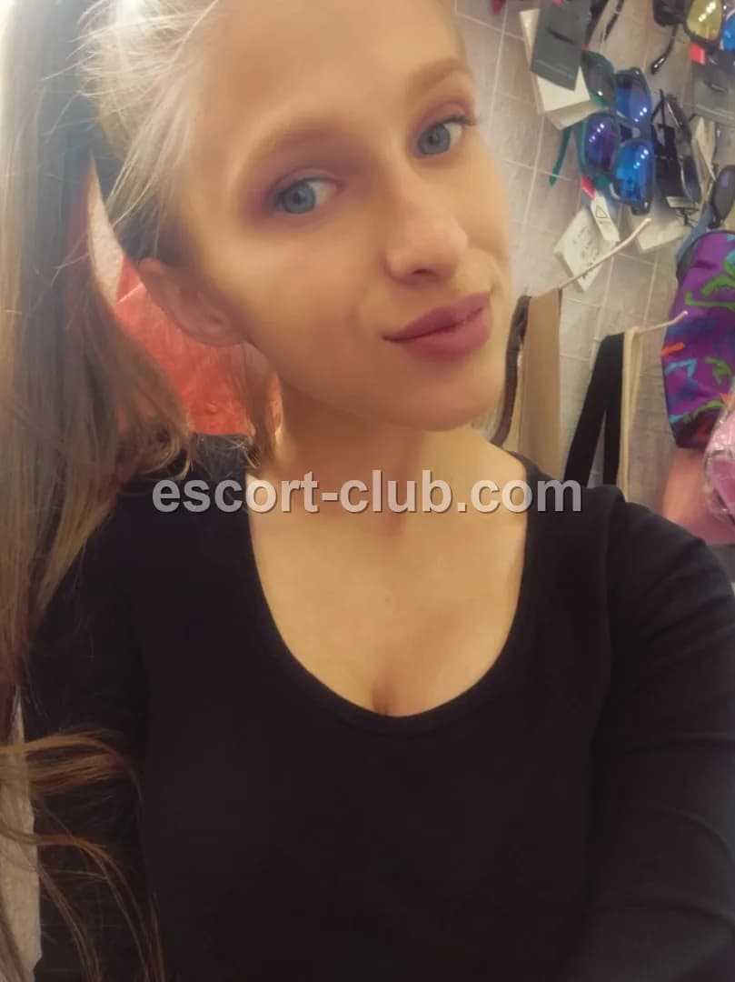 Katerinana — Birmingham escort photo 4
