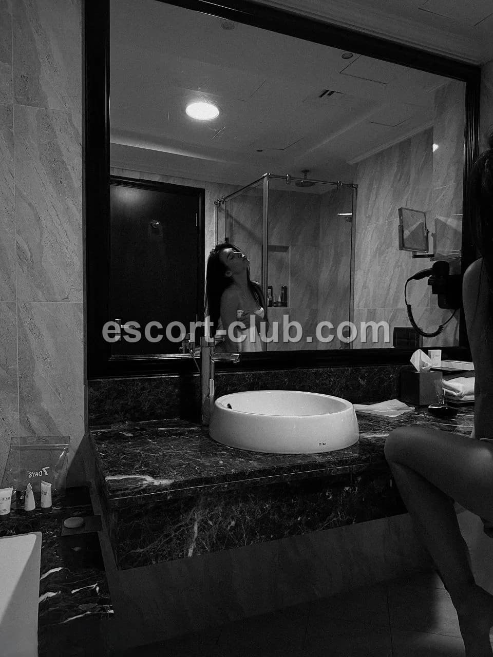 Katrin — Birmingham escort photo 5