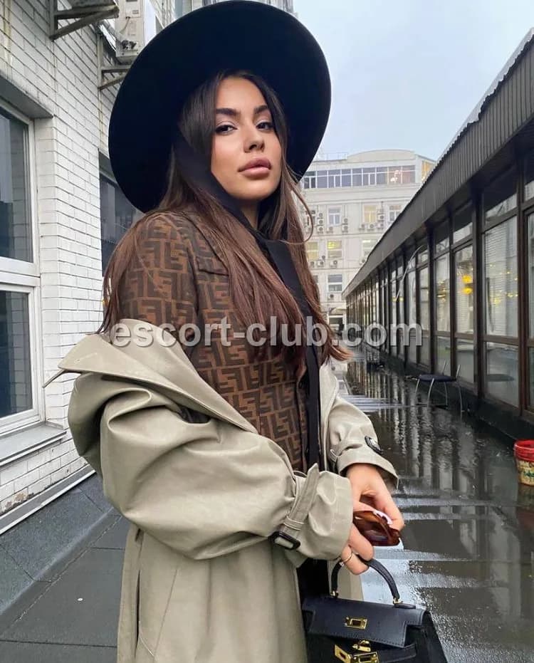 Katya — Dubai escort photo 5