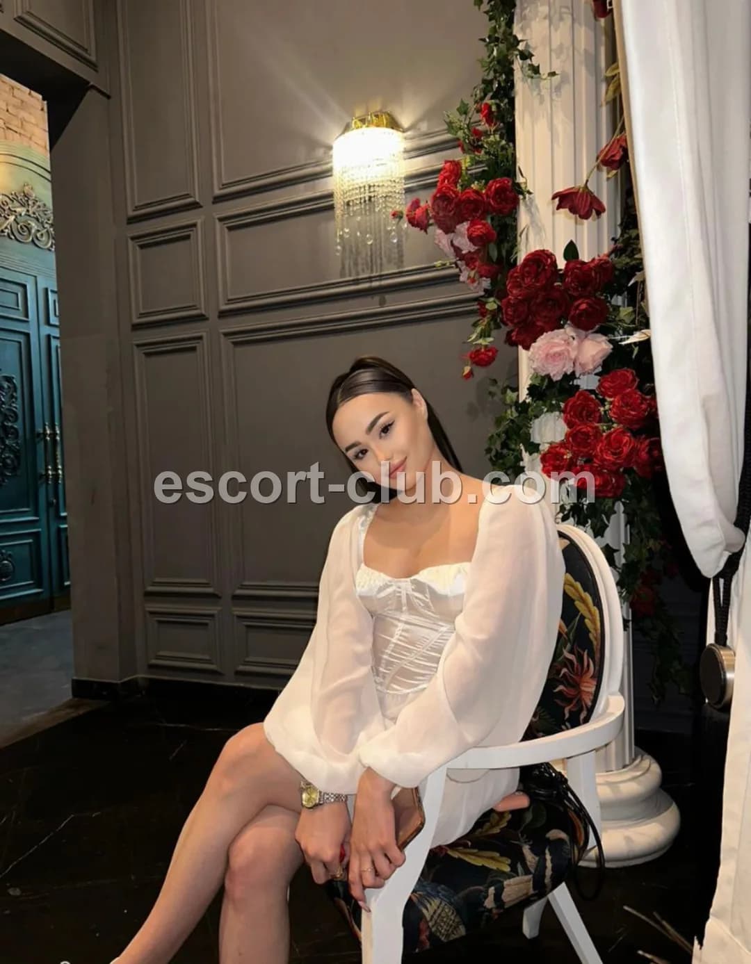 Leora — Abu Dhabi escort photo 3