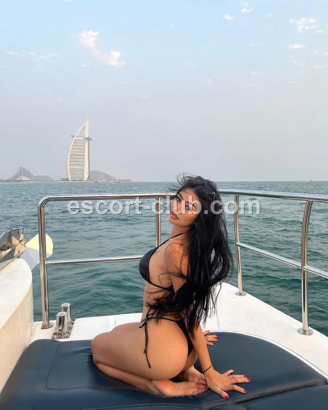 Livia — Birmingham escort photo 2