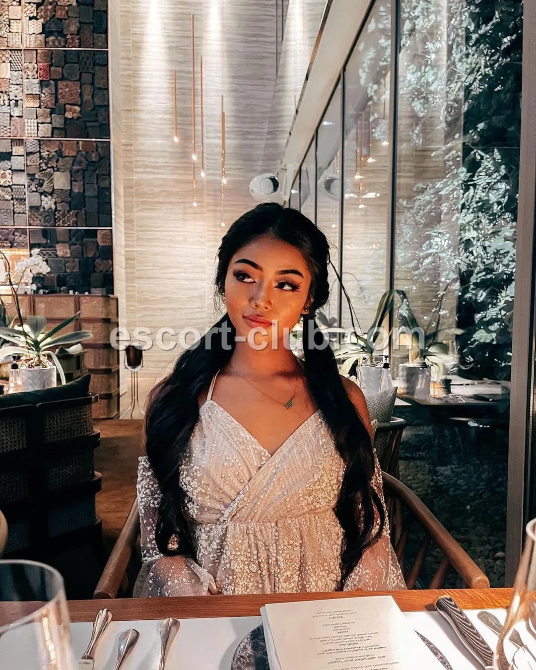 Livia — Birmingham escort photo 5