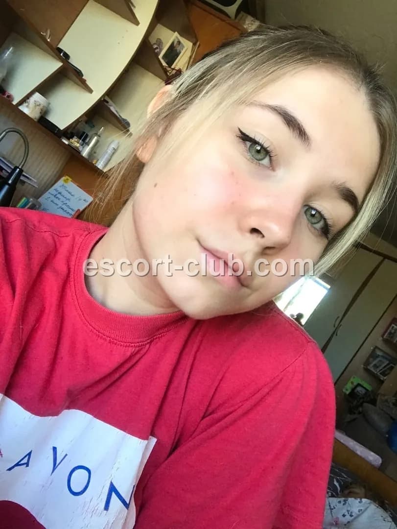 Liza — escort in Glasgow