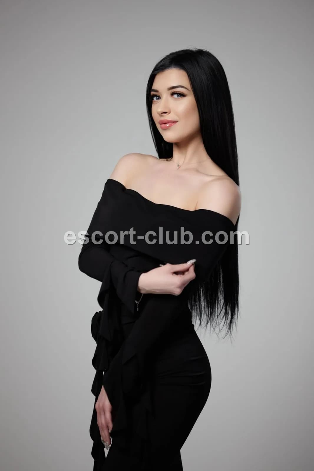 Malvina — Abu Dhabi escort photo 2