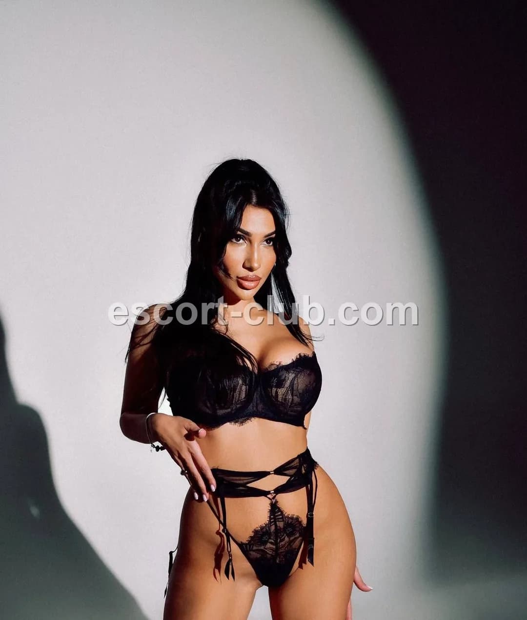 Naomi — Edinburgh escort photo 6