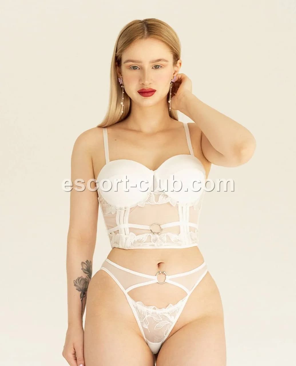 Nata — Hong Kong escort photo 5