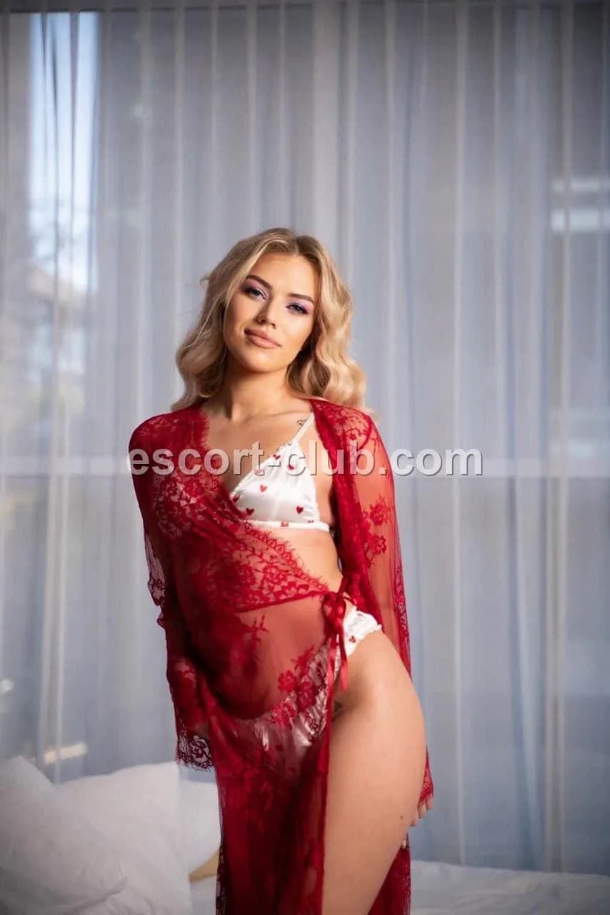 Oksi — Hong Kong escort photo 2