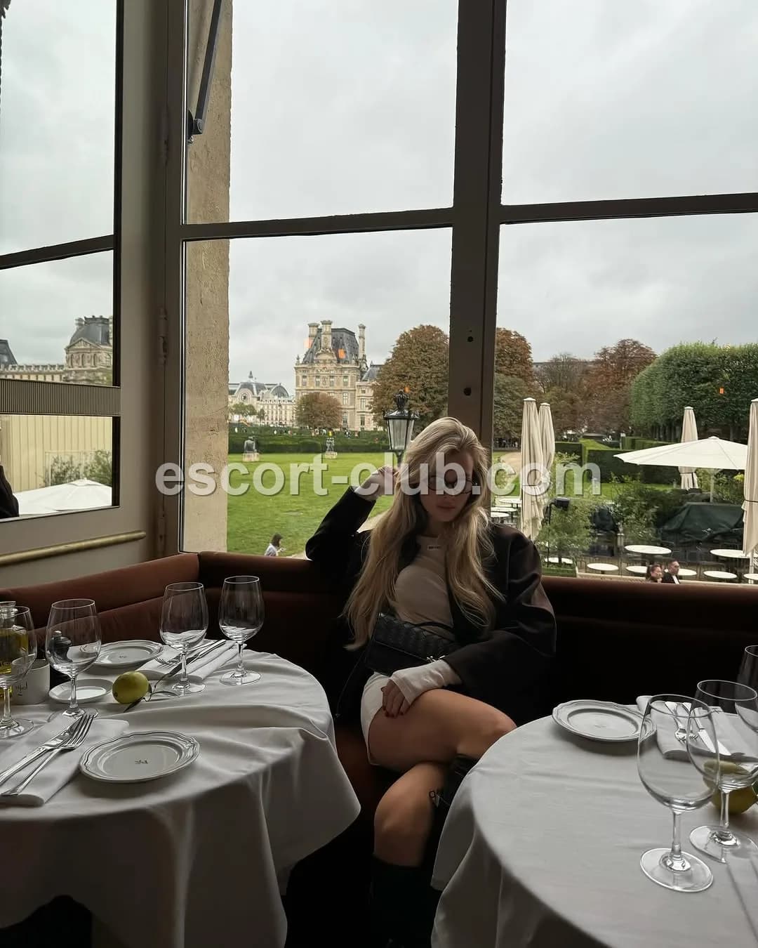 Olivia — London escort photo 5
