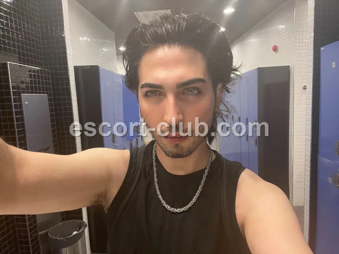Rex — Liverpool escort photo 5