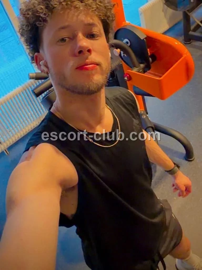 Sergio — Nottingham escort photo 5