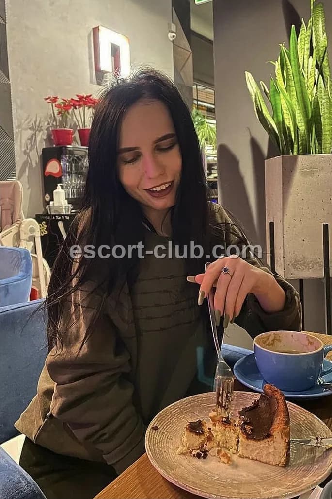 Svetka — escort in Nottingham