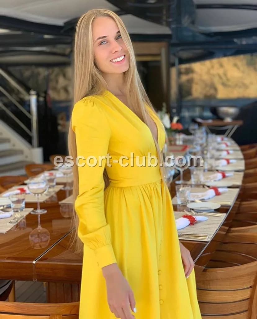 Tatyana — Hong Kong escort photo 4