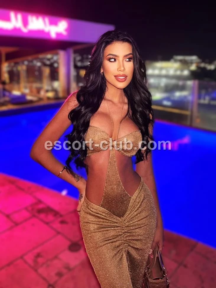 Teresa — escort in Aberdeen